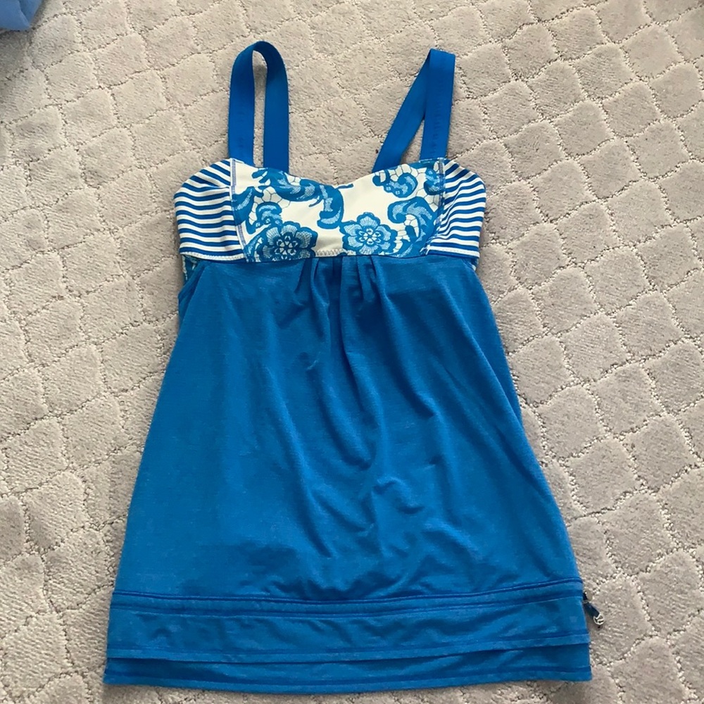 Lulu lemon workout tank